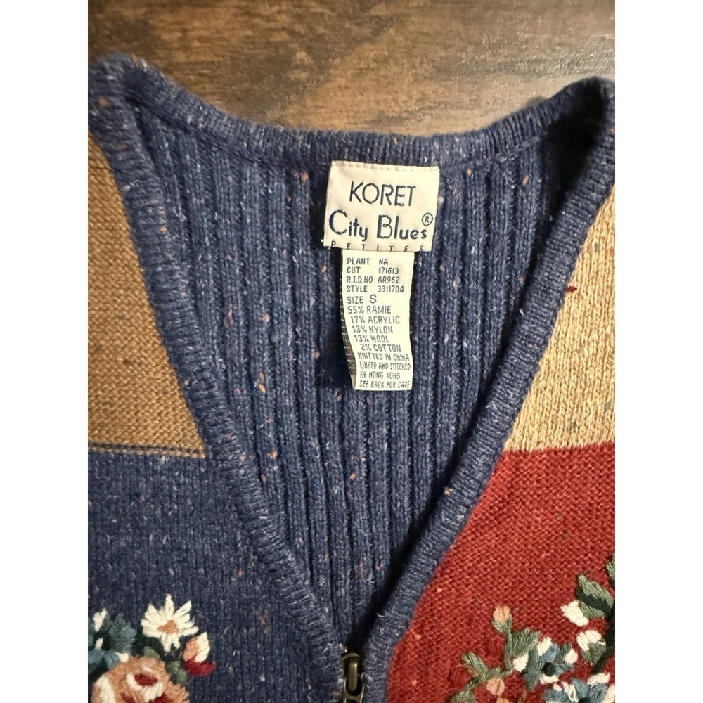 Koret City Blues Petite Small Floral Patchwork Sweater Vest Zip Front Grandma PS - Picture 3 of 8